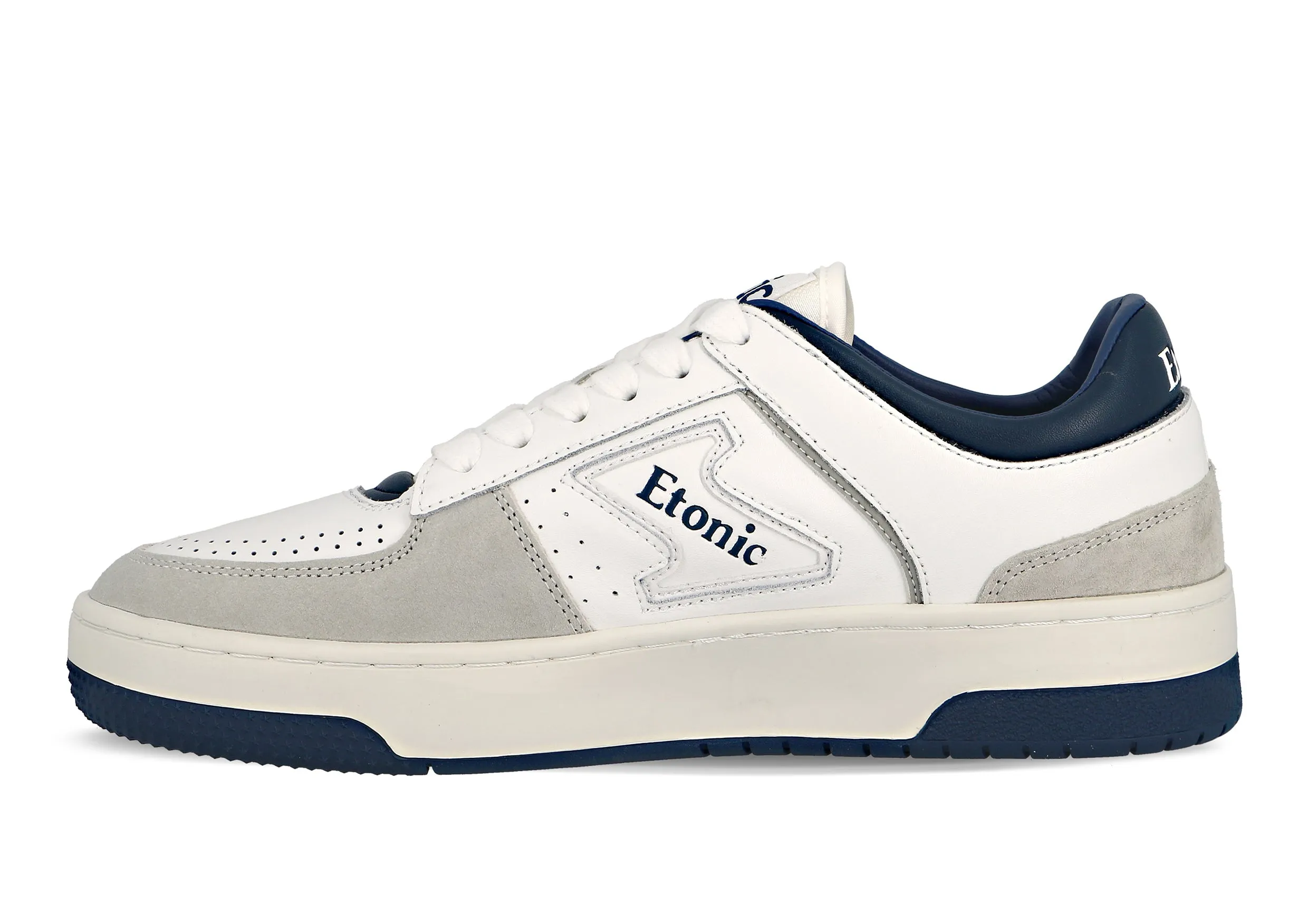 Etonic B509 sneakers in white leather, light grey suede, navy blue details and off white outsole.