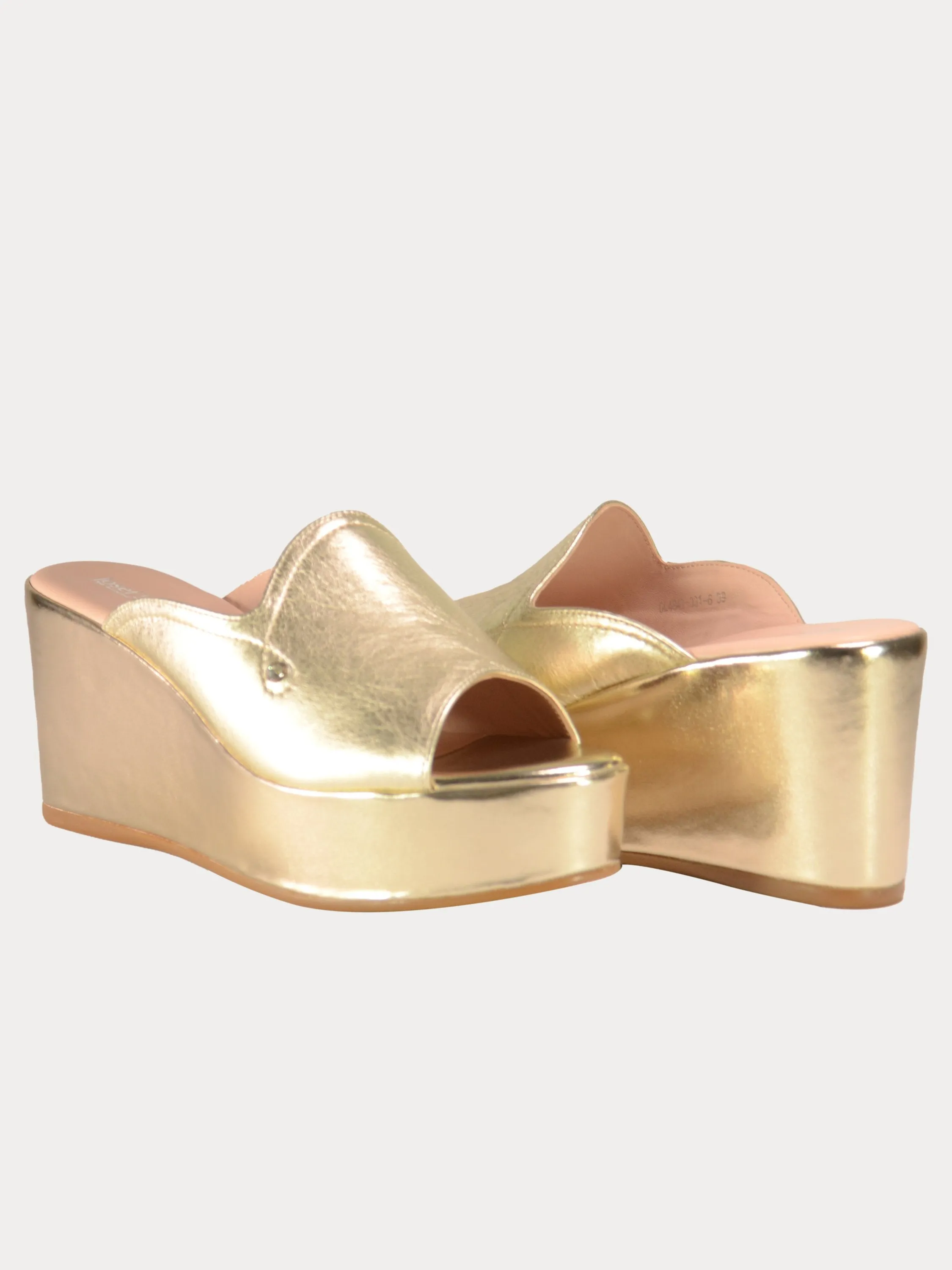 Josef Seibel Shiny Leather Wedges