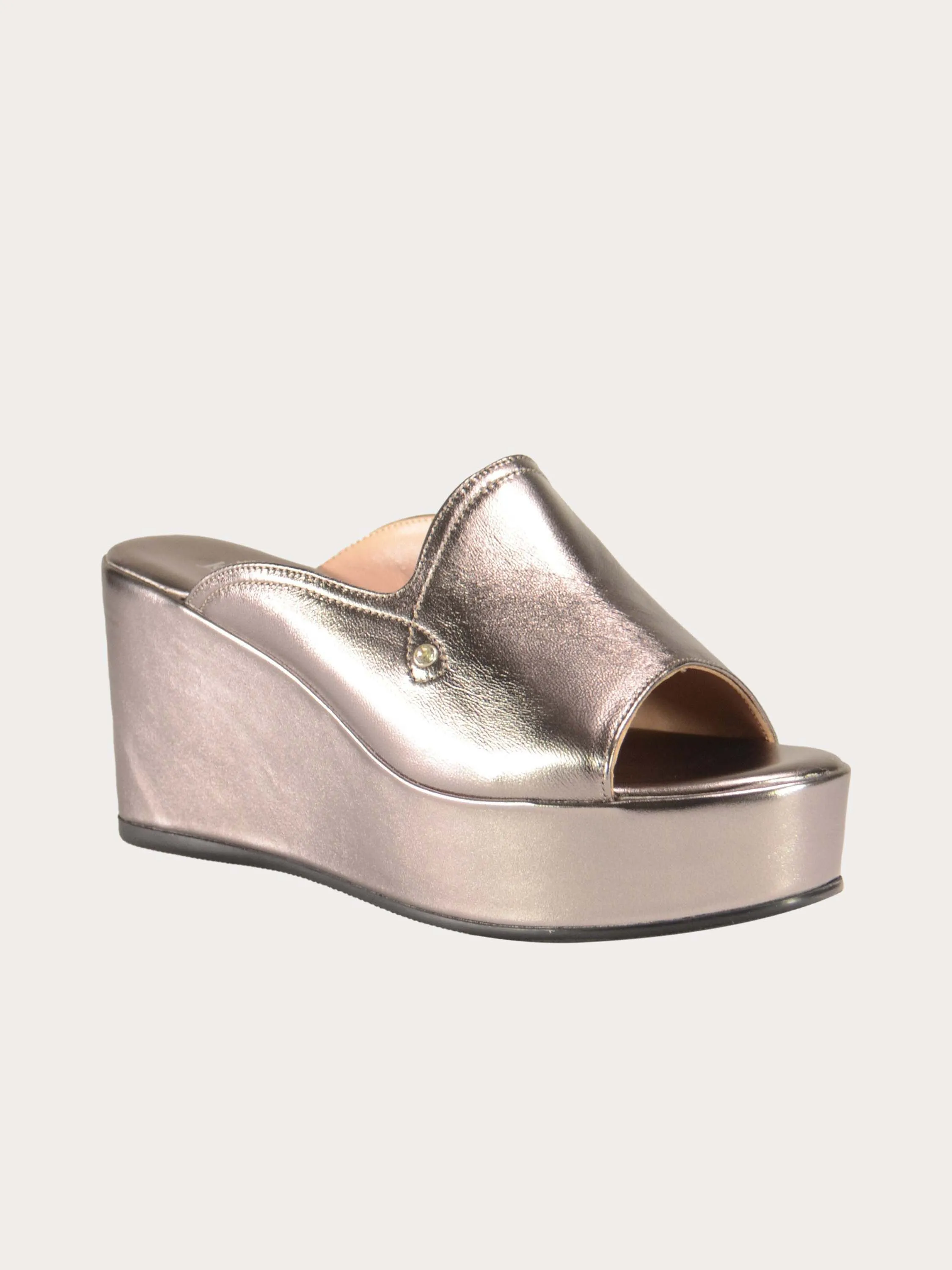 Josef Seibel Shiny Leather Wedges