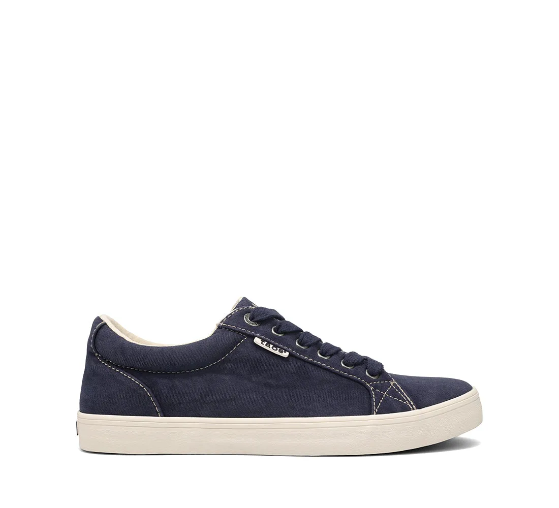 Men's Taos Starsky Color: Navy Distressed