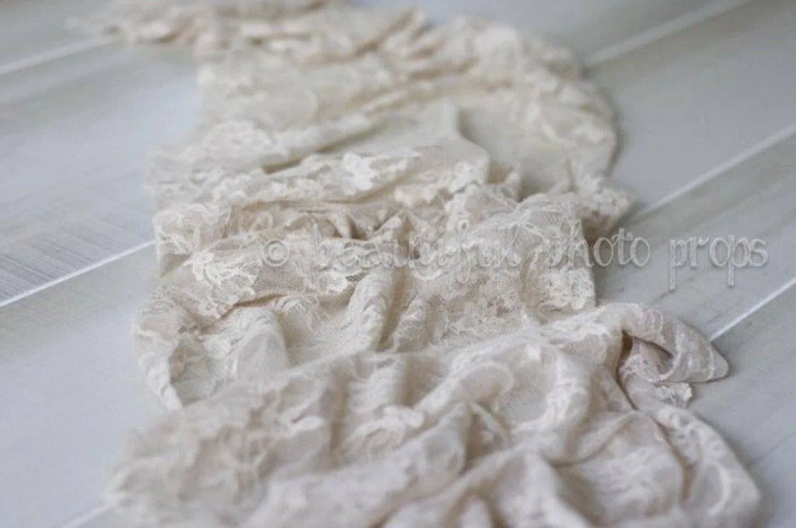 Stretch Lace Baby Wrap in Linen