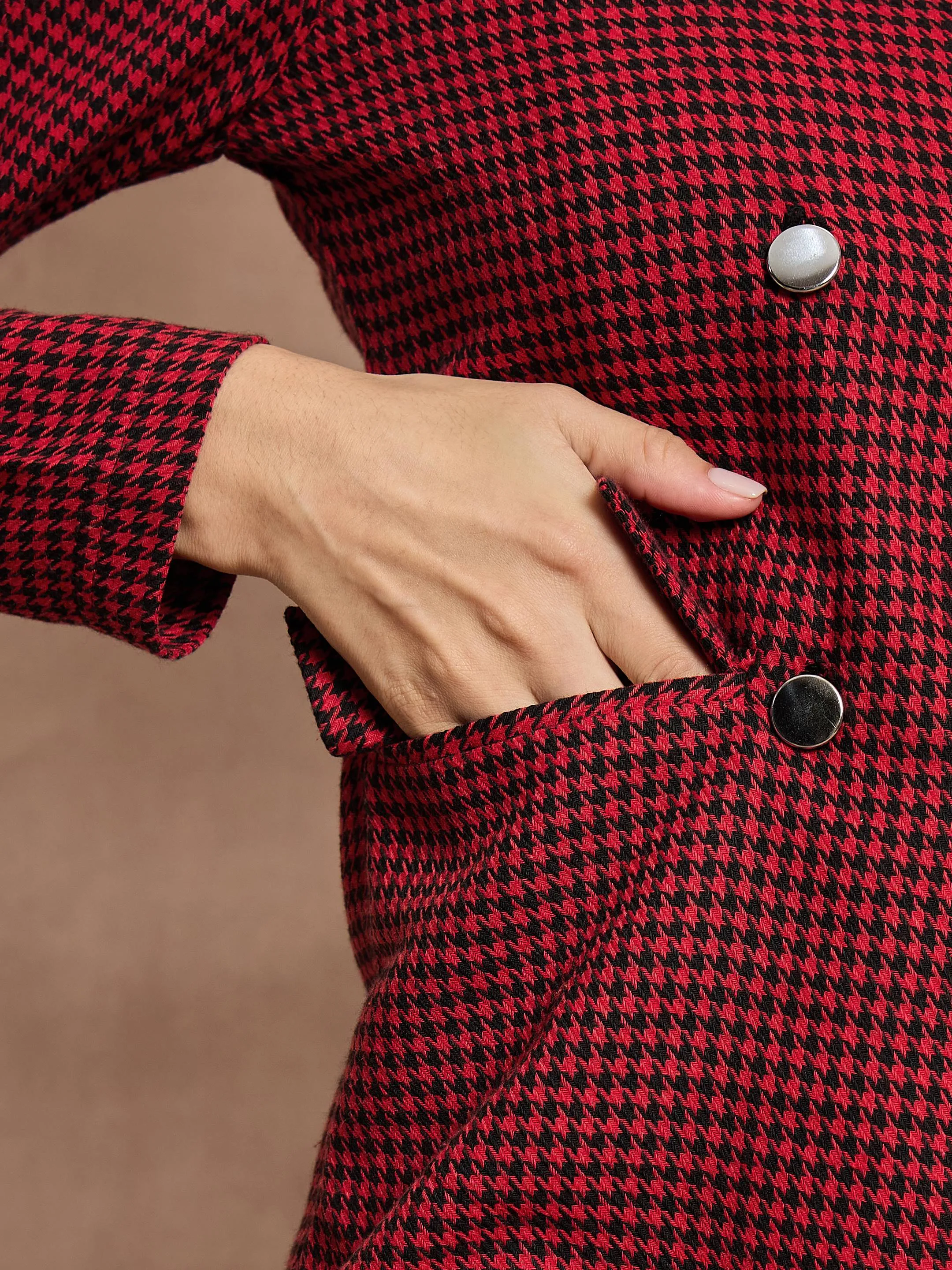 Women Red Houndstooth Top With Mini Skirt